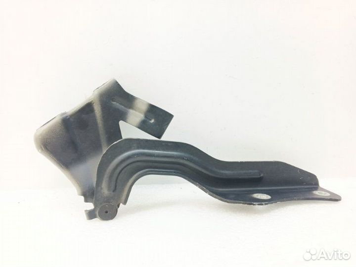 Петля капота передняя правая Nissan Qashqai J11