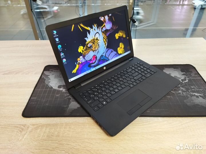 Ноутбук HP AMD Radeon 8Gb 240Gb