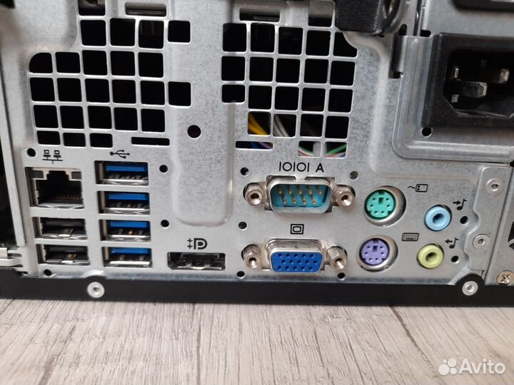 HP Compaq Elite 8300 SFF