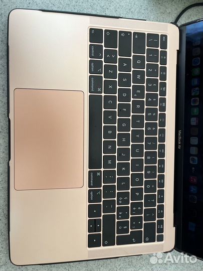 Macbook air 13 2019;256 SSD Gold Rose