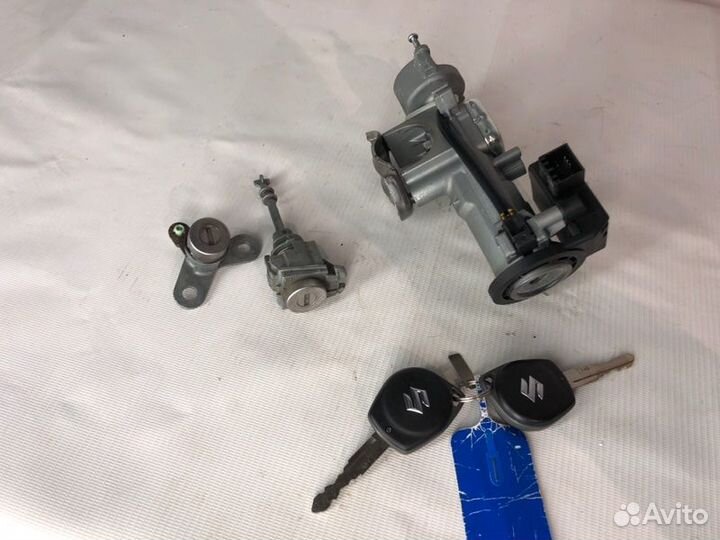 Замок зажигания Suzuki Sx4 седан M16A 2008