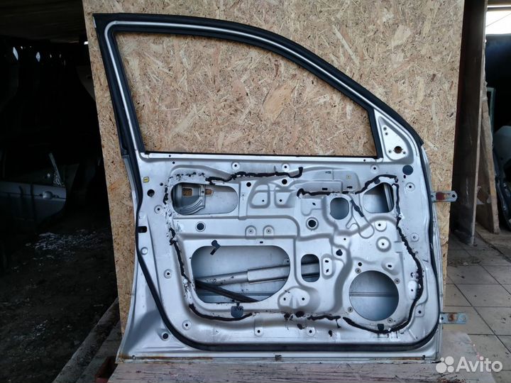 Дверь передняя левая Mitsubishi Outlander CU