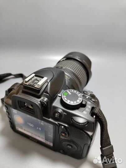 Зеркальный фотоаппарат nikon D3100 c объективом