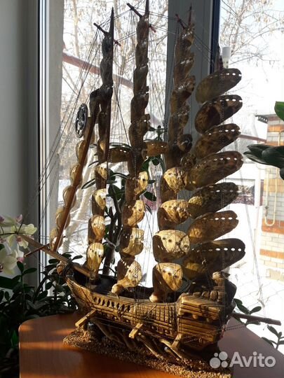 Статуэтка корабль 