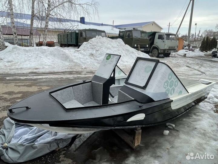 Лодка днепр ухл-1