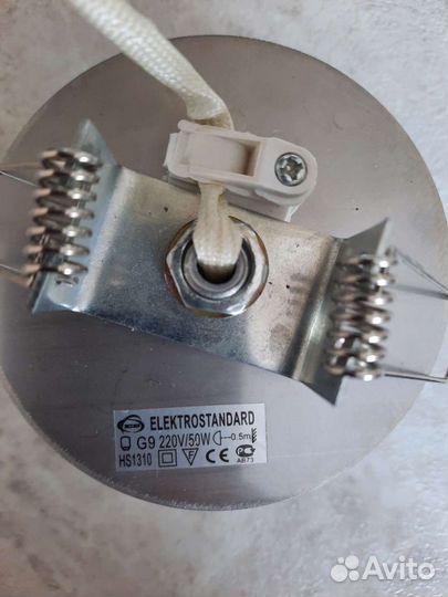 Светильник потолочный встраиваемый