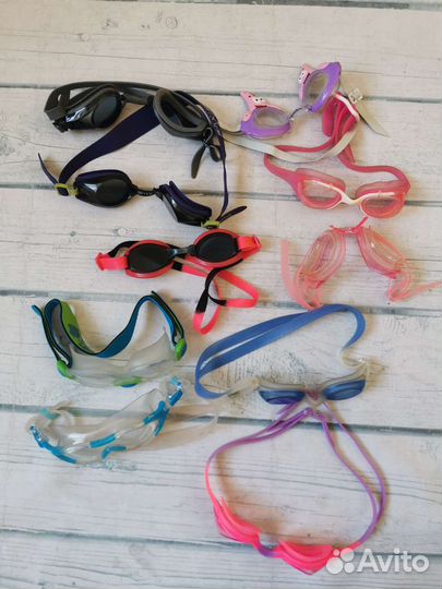 Шапочки для плавания,очки,ласты