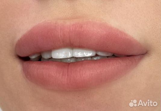 Перманентный макияж бровей губ и век татуаж