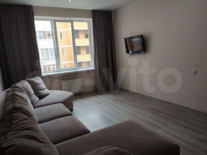 1-к. квартира, 52 м², 15/19 эт.