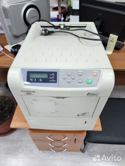 Принтер цветной kyocera Mita FS c5016n