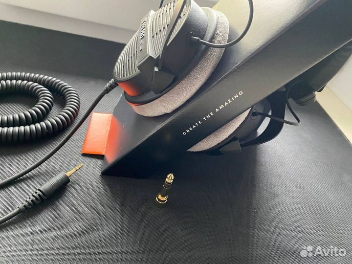 Beyerdynamic DT 990 Pro 250 Ohm (новые) +(торг)