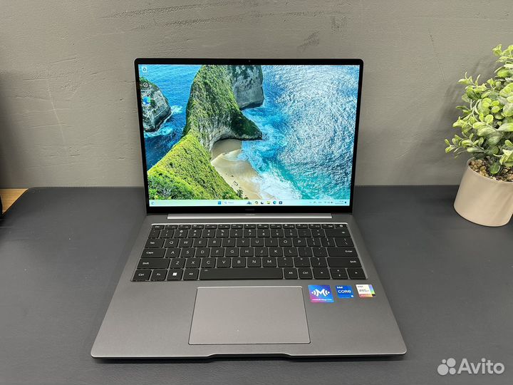 Honor MagicBook 14' 16/512'RTX2050