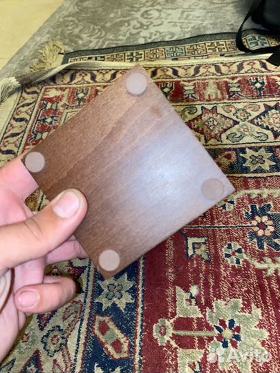 Глобус с часами