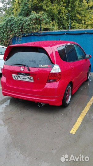 Удлиненный спойлер Modulo на Honda fit GD