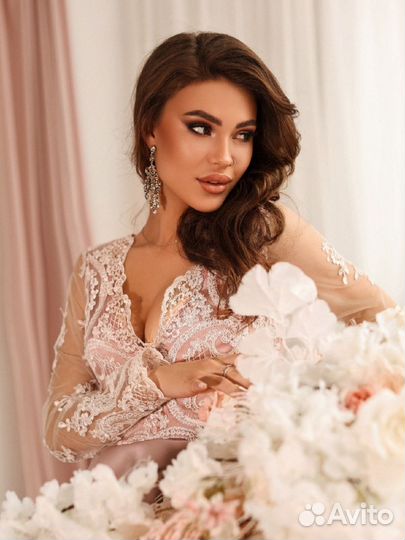 Платье шикарное