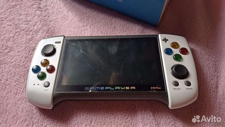 Портативная игровая консоль