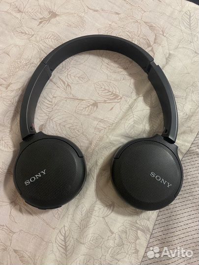 Беспроводные наушники sony