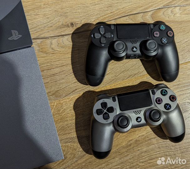 Sony PlayStation 4 Limited Edition Batman 1Tb