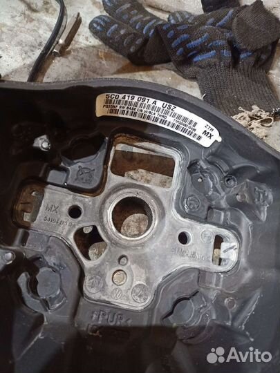 Кожаный руль volkswagen jetta 6