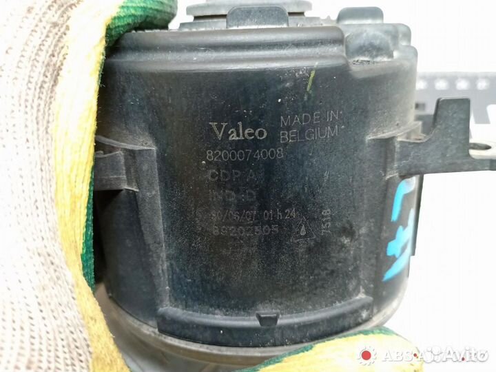 Фара противотуманная Renault Laguna 2 рест. 2005