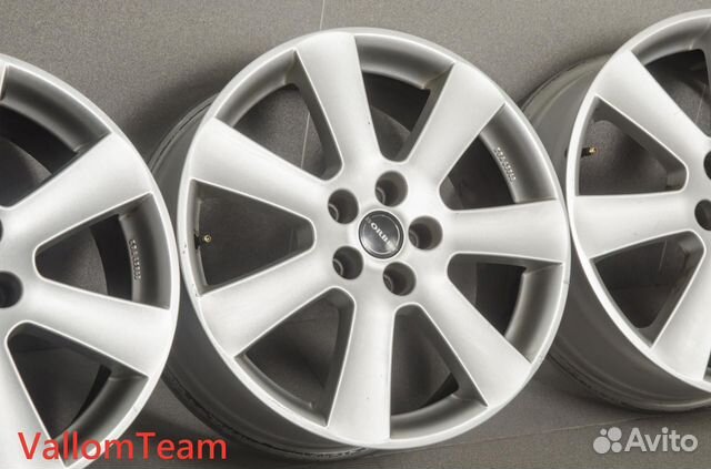 Лот M806406 Фирменные 18-е диски borbet