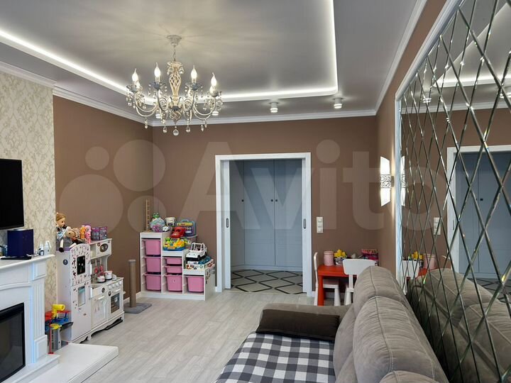 2-к. квартира, 64,3 м², 16/17 эт.