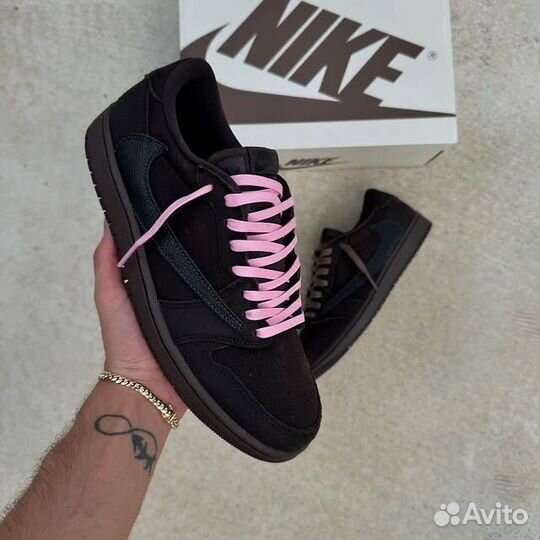 Nike Air Jordan 1 Low travis scott 