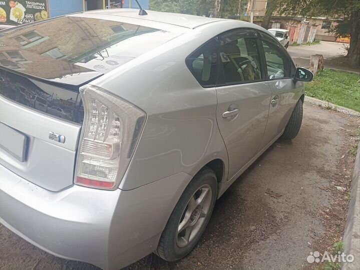 Toyota Prius, 2011