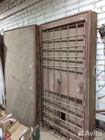 Сейфовые двери