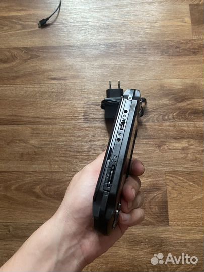 Sony PSP прошитая + 16 игр
