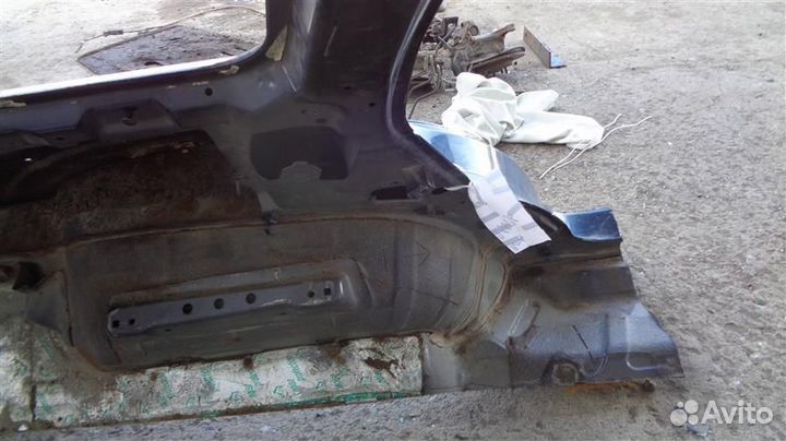 Крыло заднее левое Nissan Patrol