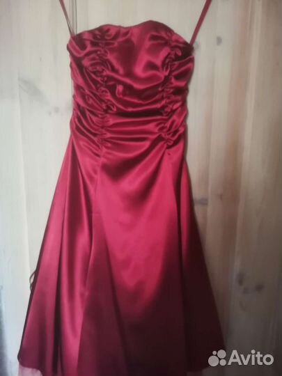 Платье для девочки нарядное