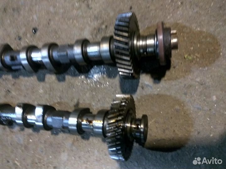 Распредвал впускной Geely MK Cross