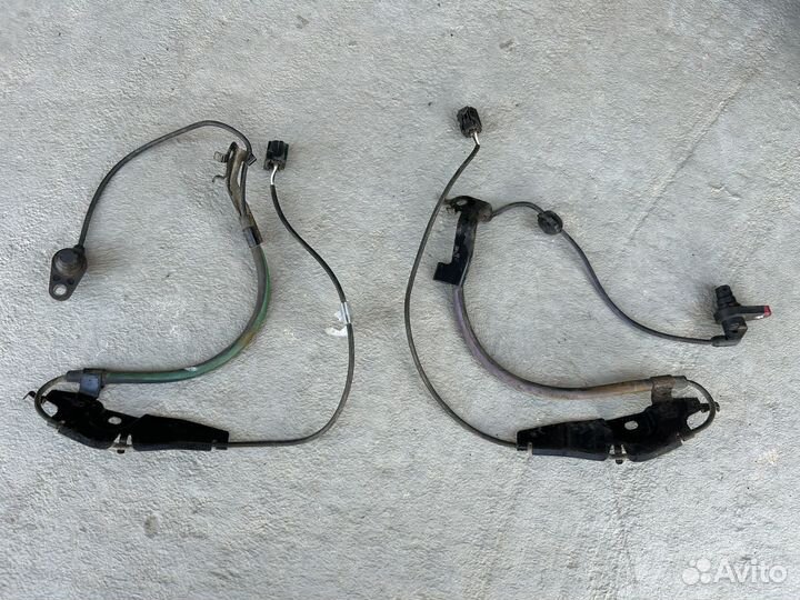 Датчик абс abs передний Lexus ES 250 XV60