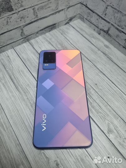 vivo V21e, 4/128 ГБ