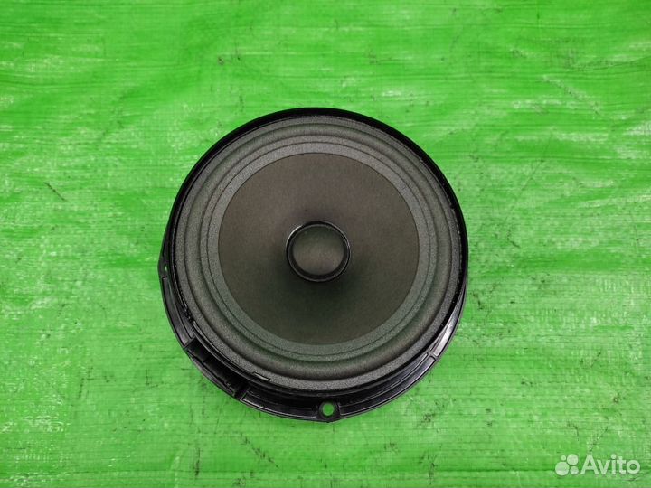 Динамик зад. двери Blaupunkt VW Tiguan 2007-2016