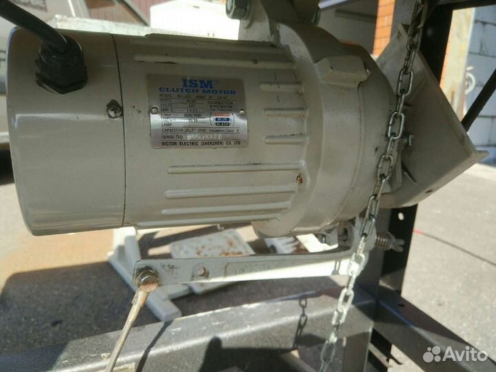 Швейные машинки, оверлок, скорняжка