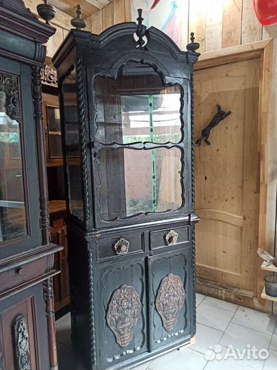 Буфет горка старинный антикварный