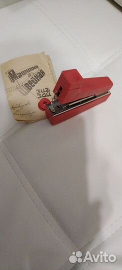 Швейная машинка бу ручная