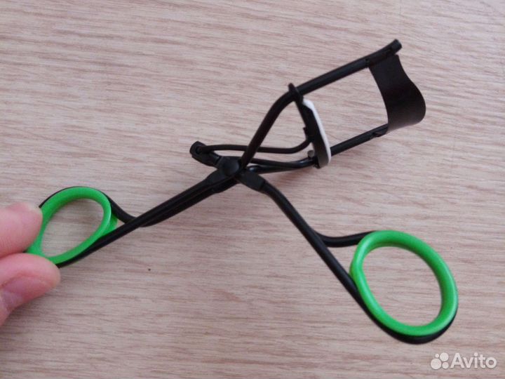 Зажим для ресниц