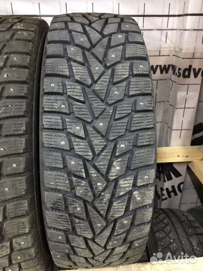 Dunlop SP Winter Ice 02 205/60 R16 96T