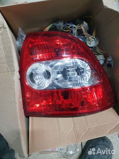 Задние фары приора 1 и бампер задний