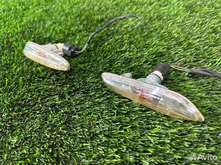 Повторитель поворота в крыло Bmw 3 E90 N52B25 2008