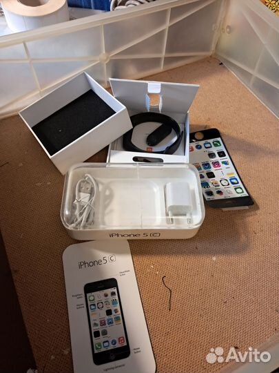 Samsung B3210