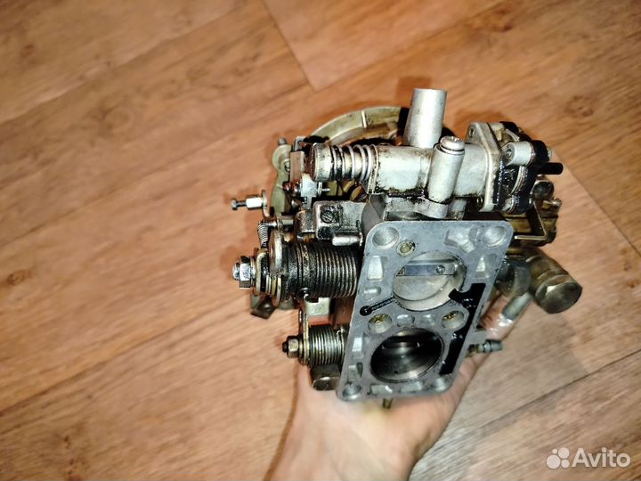 Карбюратор к151в