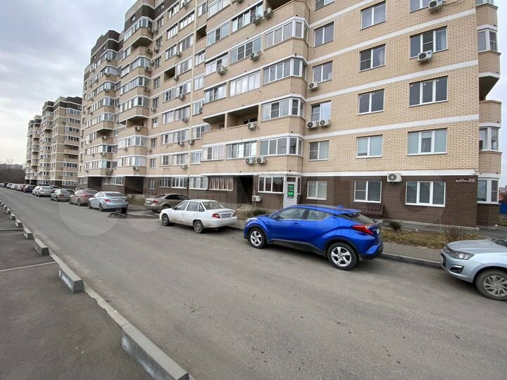 3-к. квартира, 80 м², 3/9 эт.