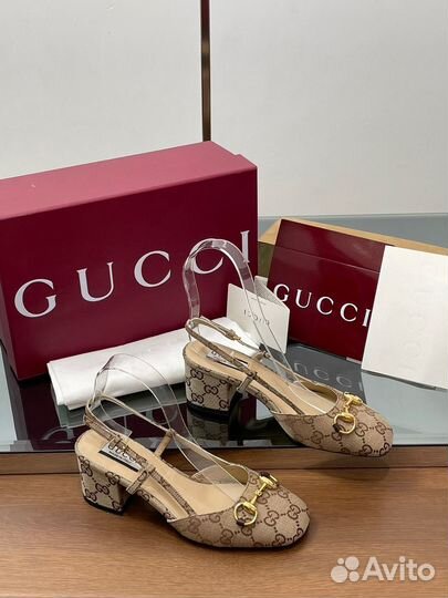 Босоножки Gucci