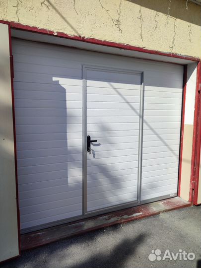 Гаражные секционные ворота качественно