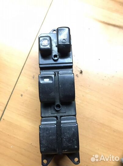 Блок стеклоподъемников Mitsubishi Outlander XL