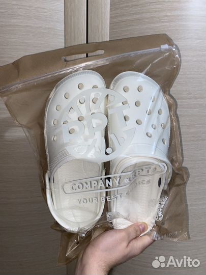 Тапки crocs